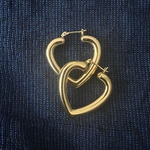 Chunky Gold Heart Hoop Earrings Thick Gold Metal Trending Gold Jewelry
